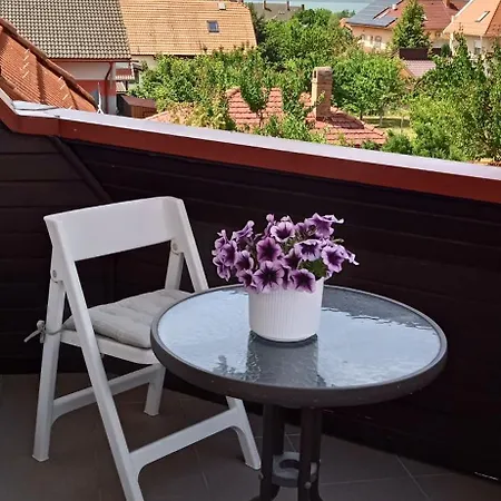 Balaton White House 3* Вонярцвашхедь