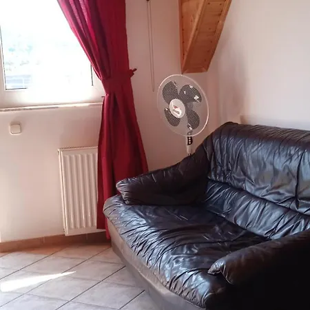 Balaton White House Гостевой дом 3*