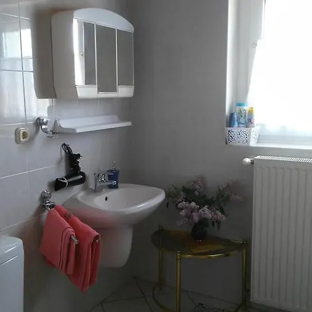 Balaton White House ボニャルツバシュ