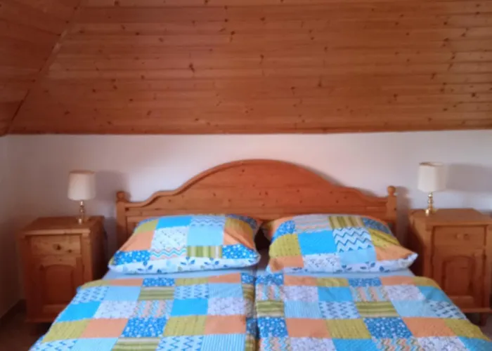 Balaton White House Pensión 3*