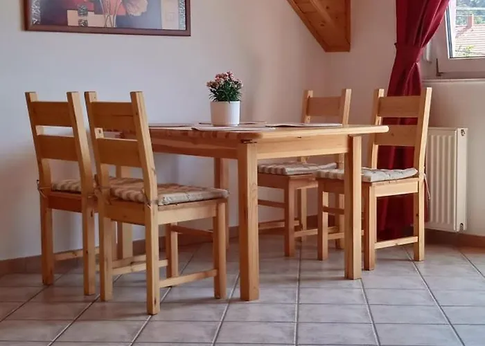 Balaton White House Pensión Vonyarcvashegy